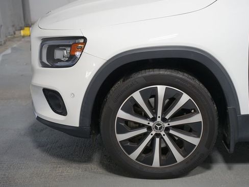 Used 2020 Mercedes-Benz GLB 250 GLB 250 w/ Premium Package image 5