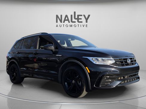Used 2023 Volkswagen Tiguan SE R-Line image 8