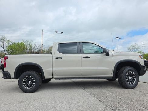 New 2026 Chevrolet Silverado 1500 ZR2 AWD/4WD image 18
