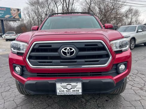 Used 2017 Toyota Tacoma SR5 image 7