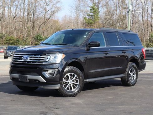 Used 2019 Ford Expedition Max XLT image 2