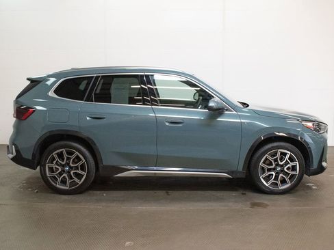Certified 2025 BMW X1 xDrive28i image 3