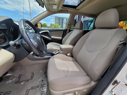 Used 2006 Toyota RAV4 Limited AWD/4WD image 13