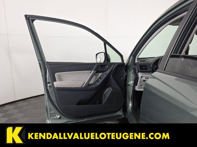 Used 2014 Subaru Forester 2.5i Premium w/ Popular Package #2 AWD/4WD image 21