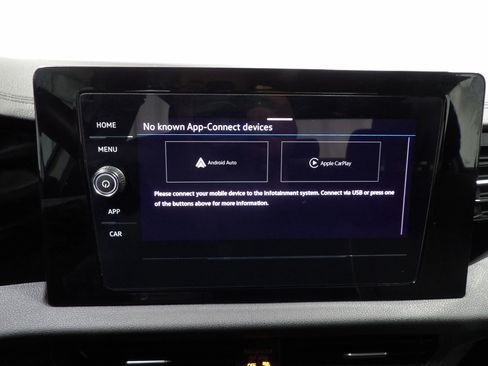 Used 2025 Volkswagen Jetta Sport FWD image 17