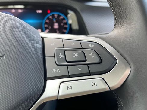 New 2026 Volkswagen Atlas Cross Sport SEL R-Line AWD/4WD image 18