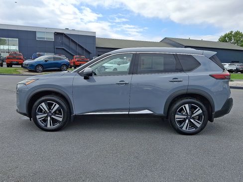 Certified 2023 Nissan Rogue SL image 5