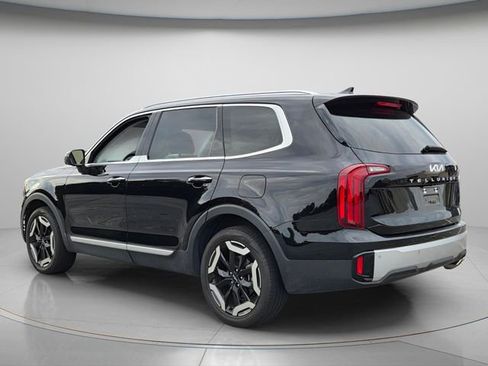 Used 2023 Kia Telluride S w/ S Sunroof Package AWD/4WD image 4