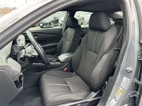 Used 2024 Honda Accord Sport image 11