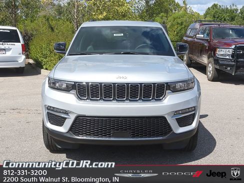 New 2025 Jeep Grand Cherokee Limited AWD/4WD image 10