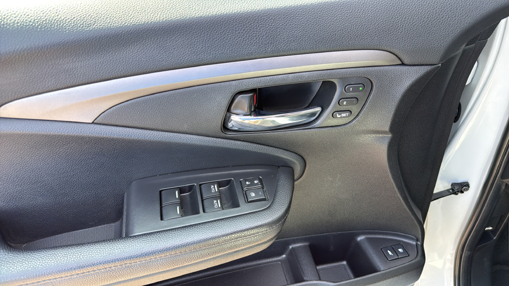 Used 2022 Honda Pilot EX-L image 11