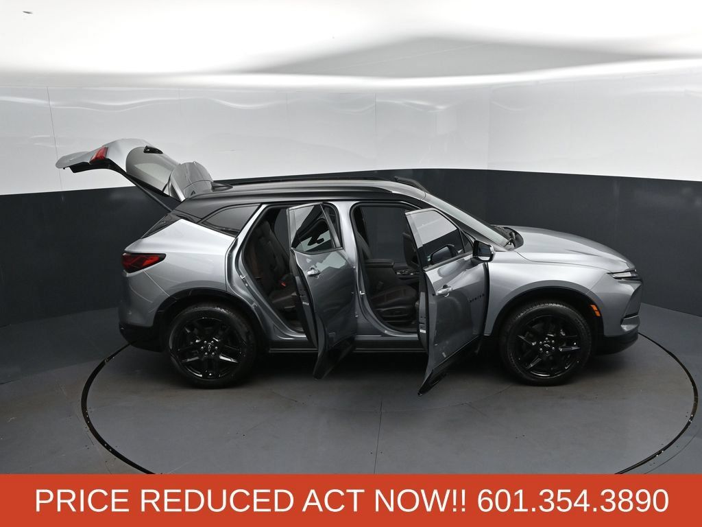 Used 2024 Chevrolet Blazer RS w/ Driver Confidence II Package FWD image 50