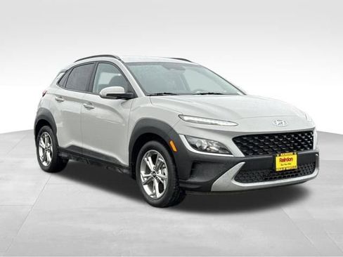Used 2022 Hyundai Kona SEL image 1