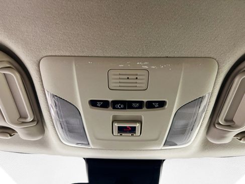 Used 2022 Toyota Corolla LE image 22