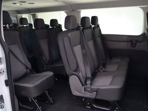 Used 2023 Ford Transit 350 XLT image 23