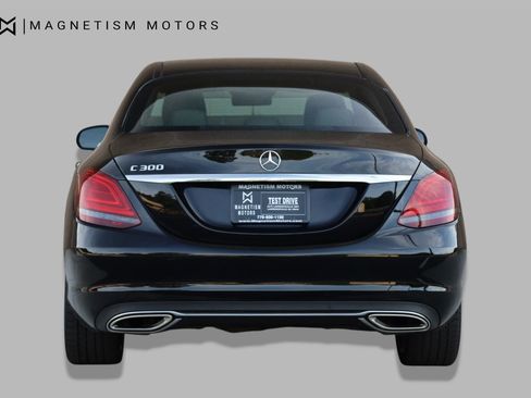 Used 2021 Mercedes-Benz C 300 Sedan image 7