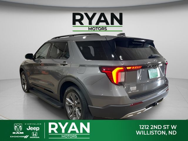 Used 2026 Ford Explorer Active w/ Active Comfort Package AWD/4WD image 6