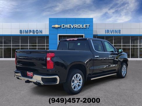 Used 2023 Chevrolet Silverado 1500 LTZ w/ Technology Package AWD/4WD image 8
