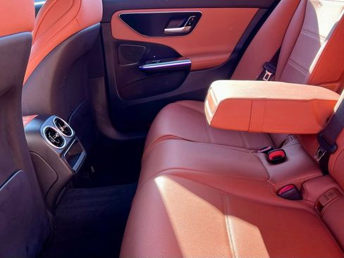 Certified 2023 Mercedes-Benz C 300 4MATIC Sedan image 27