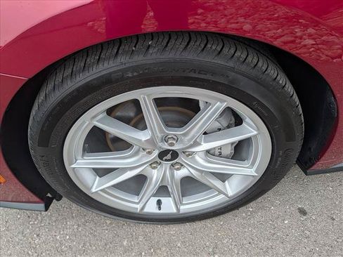 Used 2025 Ford Mustang GT Premium RWD image 17