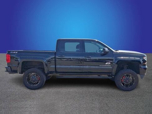 Used 2018 Chevrolet Silverado 1500 LT w/ All Star Edition image 3