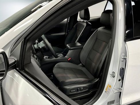 Used 2024 Chevrolet Equinox RS image 21