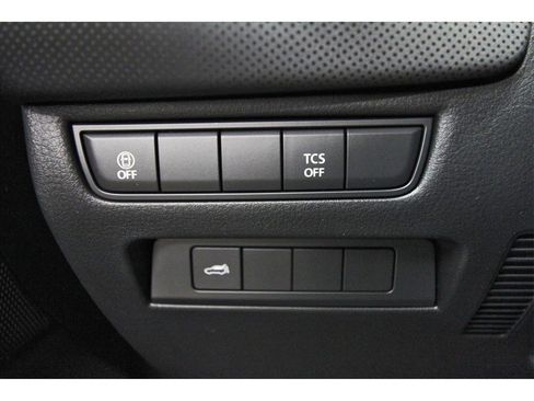 Certified 2025 MAZDA CX-50 AWD 2.5 S w/ Preferred Package image 18