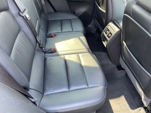 Used 2023 Cadillac XT4 Premium Luxury w/ Cold Weather Package AWD/4WD image 15