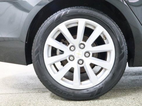 Used 2015 Chevrolet Malibu LT w/ Leather Package FWD image 25