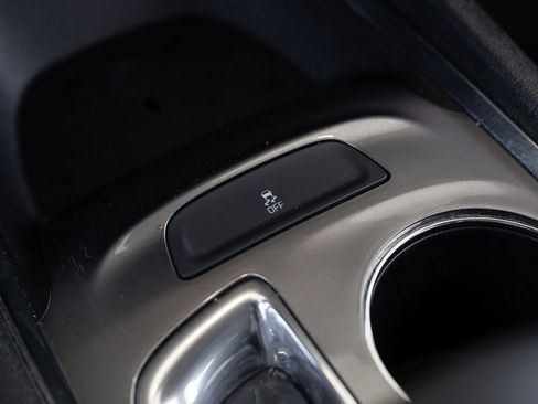 Used 2023 Chevrolet Malibu LT FWD image 33