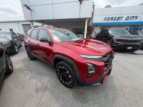 Used 2025 Chevrolet Equinox RS w/ Convenience Package III AWD/4WD image 6