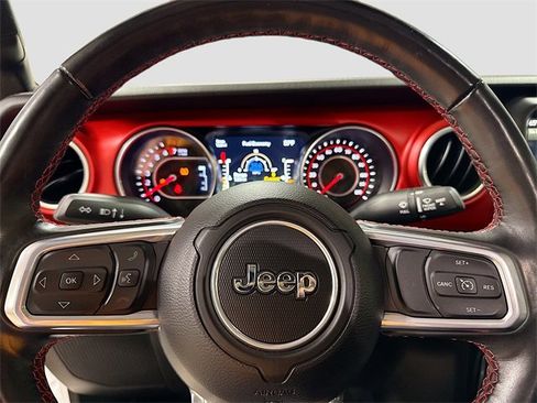 Used 2022 Jeep Gladiator Rubicon w/ Cold Weather Group image 13