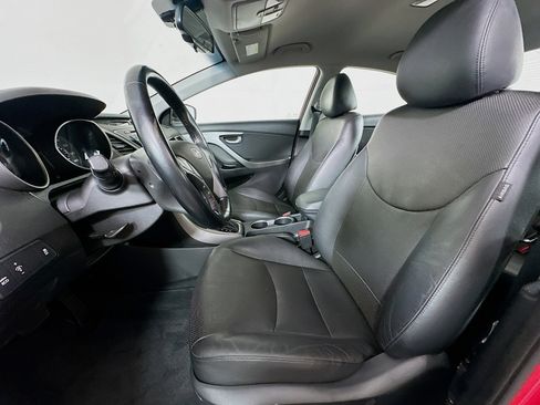 Used 2016 Hyundai Elantra Limited image 13