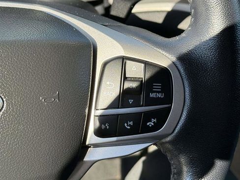 Used 2022 Ford Explorer XLT w/ Equipment Group 202A image 18