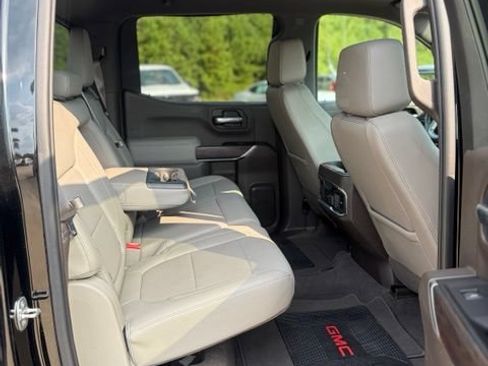 Used 2019 GMC Sierra 1500 SLT w/ SLT Premium Plus Package RWD image 16