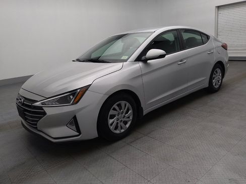 Used 2019 Hyundai Elantra SE w/ Cargo Package image 2
