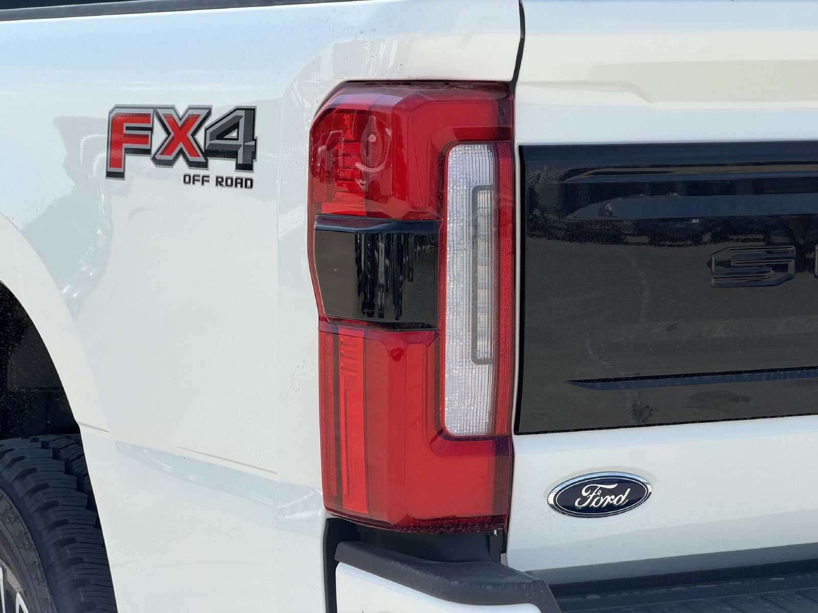 New 2026 Ford F250 Platinum AWD/4WD image 11