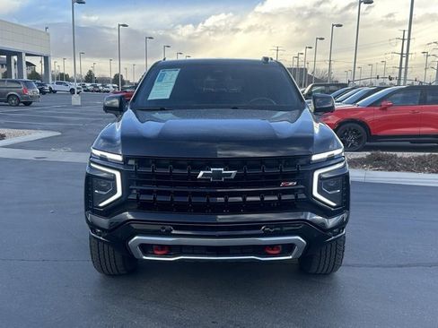 Certified 2025 Chevrolet Suburban Z71 image 30