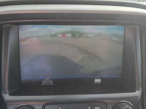 Used 2022 Chevrolet Colorado LT AWD/4WD image 24