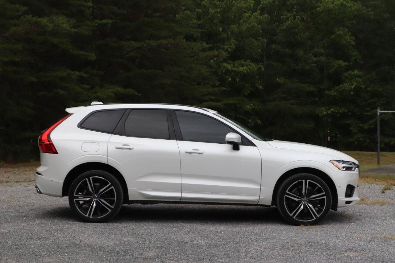 Used 2018 Volvo XC60 T8 R-Design w/ Convenience Package AWD/4WD image 2