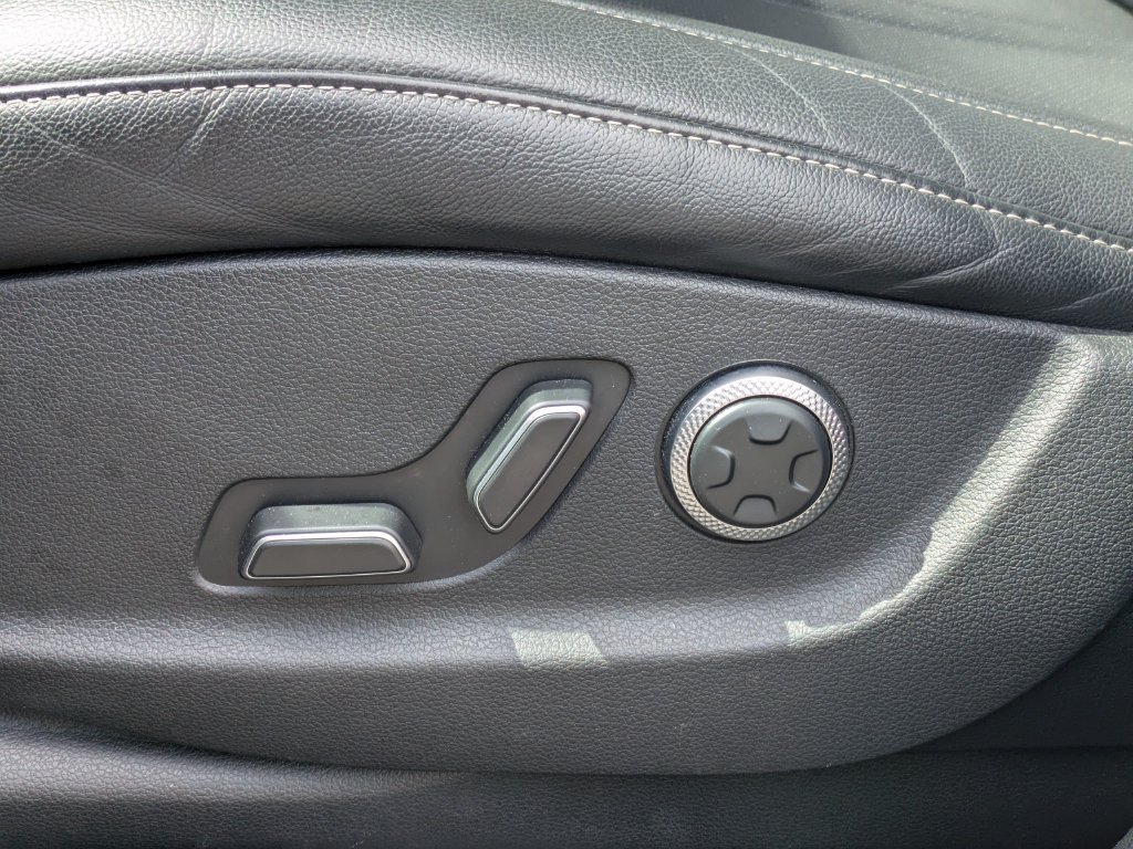 Used 2024 Genesis GV80 3.5T AWD/4WD image 33