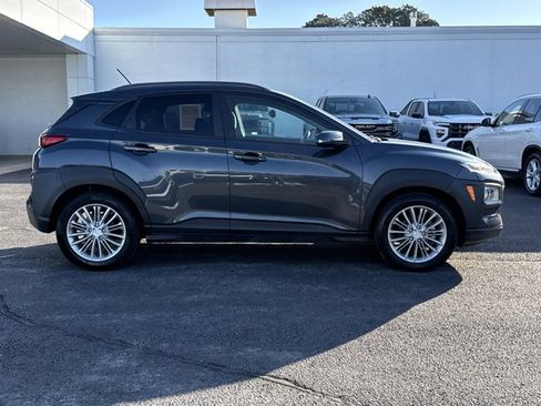 Used 2021 Hyundai Kona SEL image 2