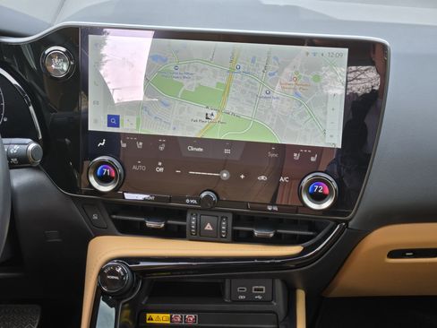 Used 2025 Lexus NX 350 AWD w/ Accessory Package (2T) image 27