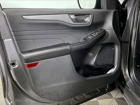 Certified 2023 Ford Escape Active w/ Tech Pack #1 image 18