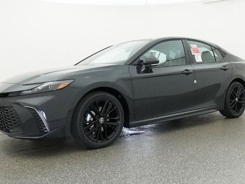 New 2026 Toyota Camry SE FWD image 22