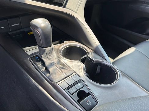 Certified 2022 Toyota Camry SE w/ Audio Upgrade Package FWD image 29