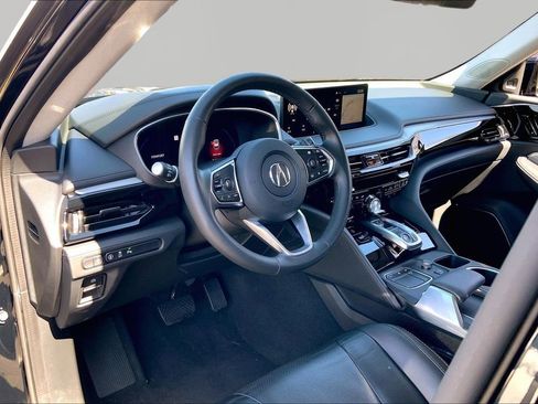 Used 2023 Acura MDX FWD w/ Technology Package image 12