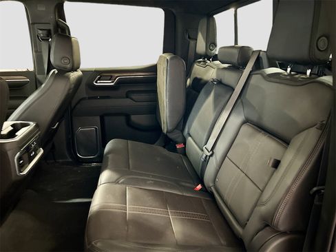 Used 2022 Chevrolet Silverado 1500 High Country w/ High Country Premium Package image 26