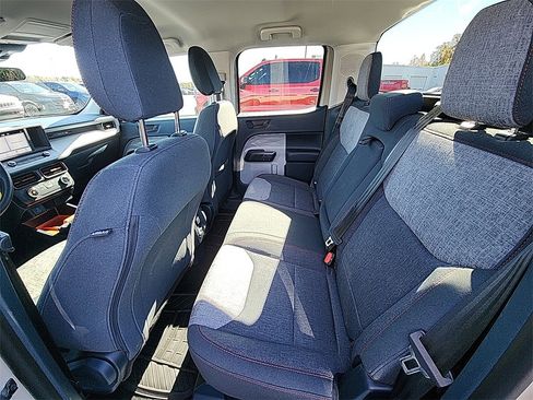 Used 2024 Ford Maverick XLT image 29