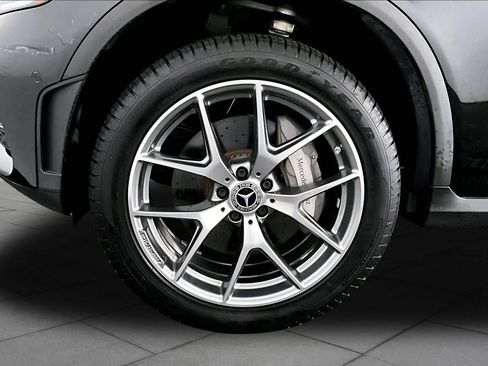 Used 2022 Mercedes-Benz GLC 300 4MATIC image 11